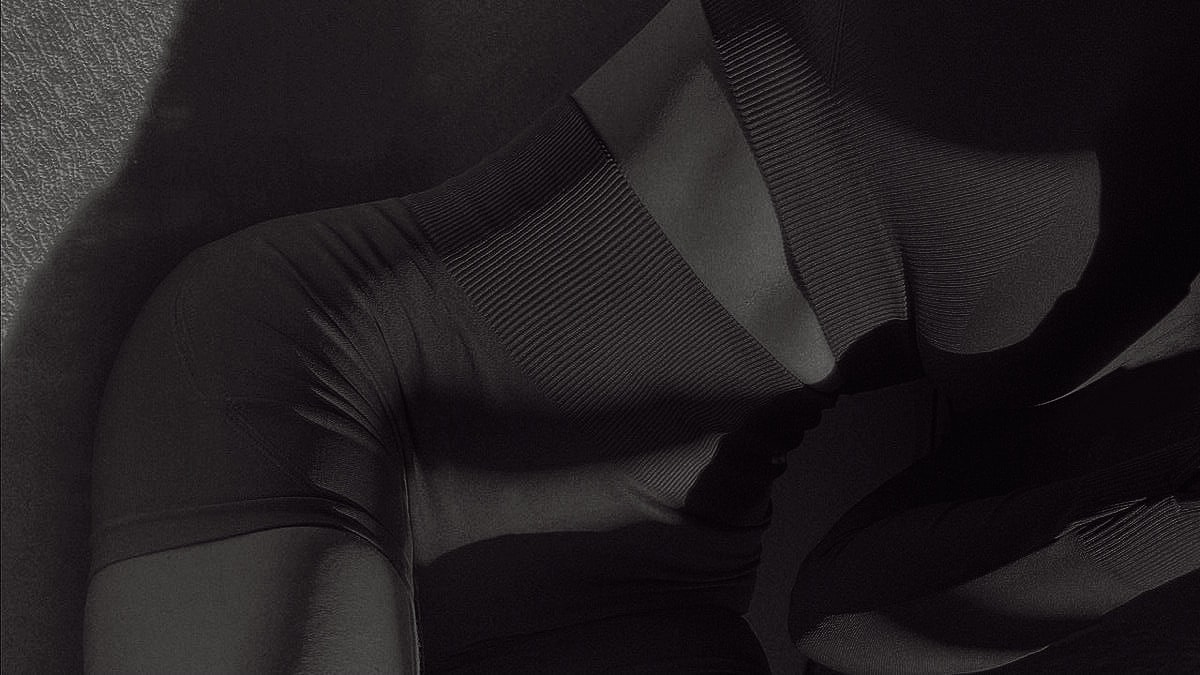 Naked Concept